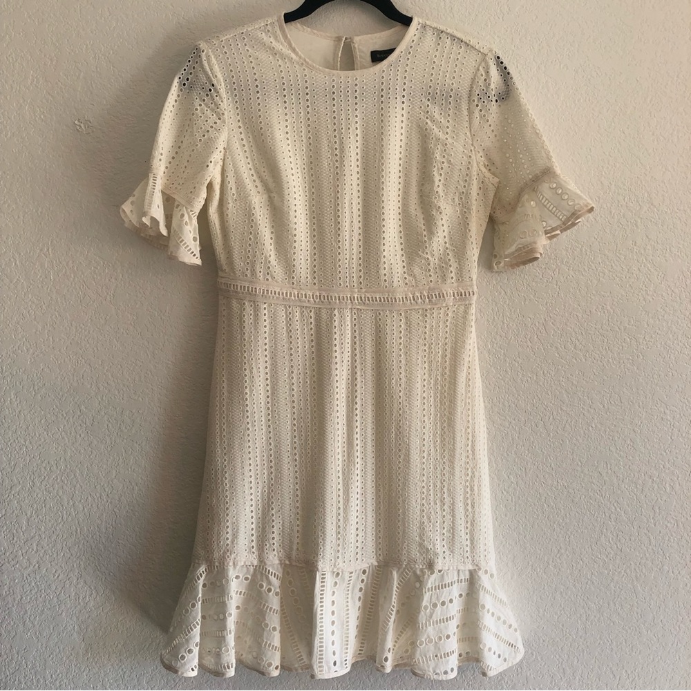 Banana Republic White Eyelet Ruffle Lace Dress